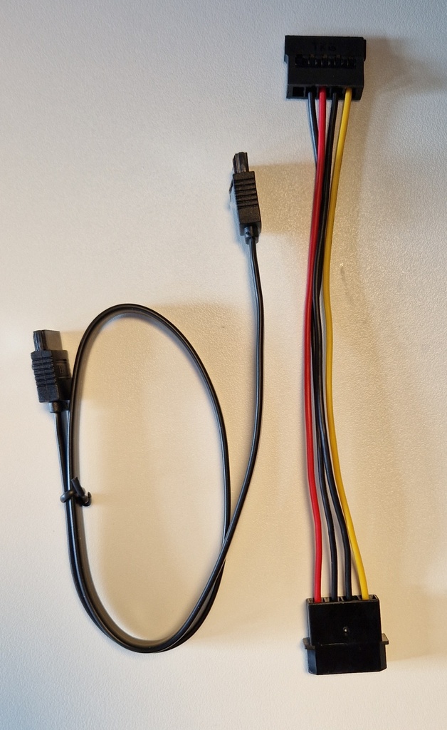 Kabel-kit for HDD nr. 3-4 i NX2 Desktop V3